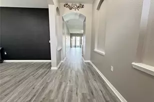 10868 Standing Stone Dr, Wimauma, FL 33598 - Photo 5