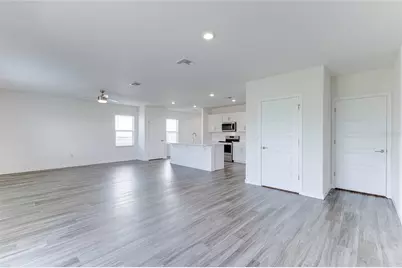 305 Talisi Loop, Saint Cloud, FL 34771 - Photo 5