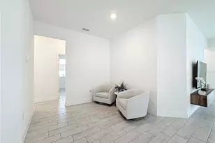 1061 Chasetree Ln, Saint Cloud, FL 34771 - Photo 9