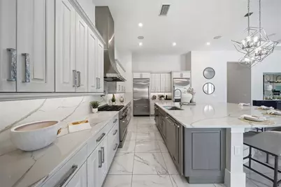1051 Jack Nicklaus Court, Kissimmee, FL 34747 - Photo 19