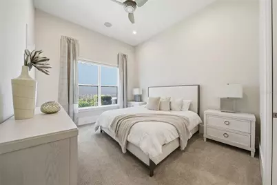 1051 Jack Nicklaus Court, Kissimmee, FL 34747 - Photo 9
