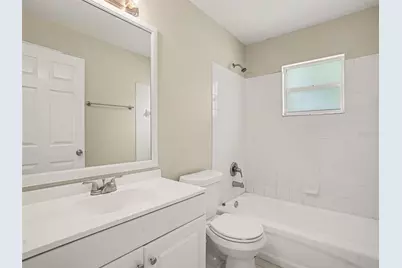 8520 Cherry Hill Drive, Lakeland, FL 33810 - Photo 13