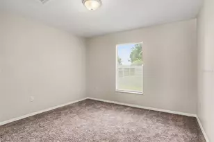 8520 Cherry Hill Dr, Lakeland, FL 33810 - Photo 7