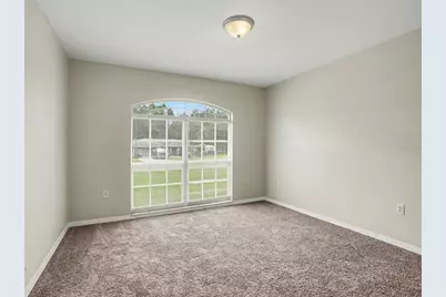 8520 Cherry Hill Drive, Lakeland, FL 33810 - Photo 9