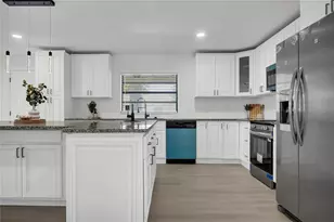 4665 Piedmont Ct, Orlando, FL 32811 - Photo 11