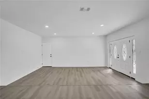4665 Piedmont Ct, Orlando, FL 32811 - Photo 9