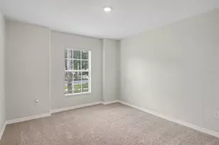 10614 Summer Azure Dr, Riverview, FL 33578 - Photo 15