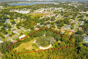 696 N Sunset Dr, Mount Dora, FL 32757 - Photo 1