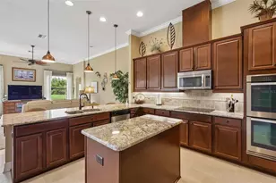 2229 Gwynhurst Blvd, Wesley Chapel, FL 33543 - Photo 19