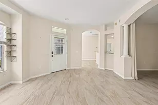 11426 Cambray Creek Loop, Riverview, FL 33579 - Photo 7