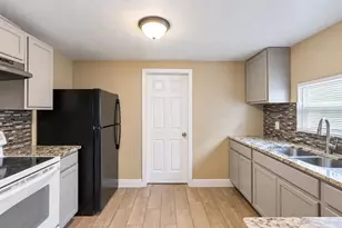 1307 W Kaley Ave, Orlando, FL 32805 - Photo 7