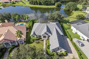 3832 Hunter's Isle Dr, Orlando, FL 32837 - Photo 3