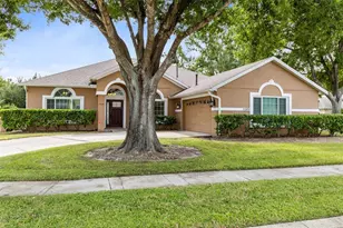 7904 Plum Blossom Ct, Kissimmee, FL 34747 - Photo 3