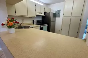 8215 Sun Spring Cir, Orlando, FL 32825 - Photo 19