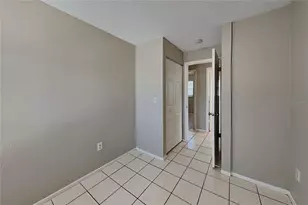 15117 Avalon Ave, Clearwater, FL 33760 - Photo 9