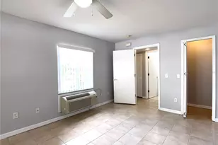 902 Orchid Dr, Davenport, FL 33897 - Photo 5