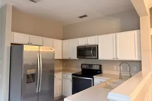 2897 Polvadero Ln, Orlando, FL 32835 - Photo 5