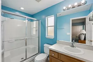 647 Paloma Dr, Davenport, FL 33837 - Photo 15
