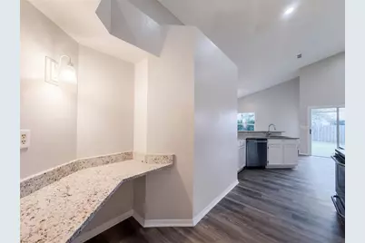 9703 Glenpointe Drive, Riverview, FL 33569 - Photo 7