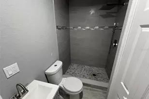 7712 Killian Dr, Orlando, FL 32822 - Photo 9