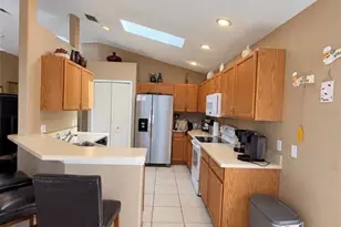 2564 Bear Creek Ct, Kissimmee, FL 34747 - Photo 3