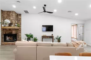 31234 Chevy Chase Dr, Sorrento, FL 32776 - Photo 11