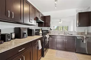 2216 Stonington Ave, Orlando, FL 32817 - Photo 11