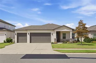 2366 Gold Dust Dr, Minneola, FL 34715 - Photo 1