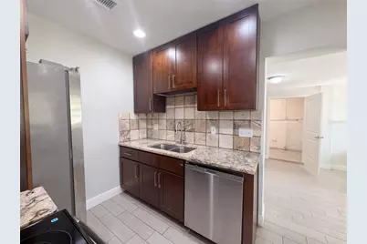 1610 Stevensons Drive, Clearwater, FL 33755 - Photo 7