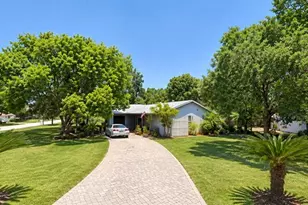 1280 Persian Ave, Spring Hill, FL 34608 - Photo 1