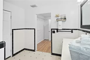 4479 Fairview Ave, Orlando, FL 32804 - Photo 19