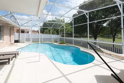 1085 Indian Ridge Trl E, Kissimmee, FL 34747 - Photo 19