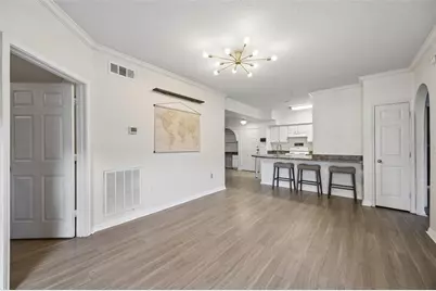 911 N Orange Avenue #411, Orlando, FL 32801 - Photo 11