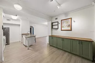 911 N Orange Ave, Orlando, FL 32801 - Photo 3