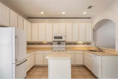9115 Hunters Mill Drive, Orlando, FL 32832 - Photo 9
