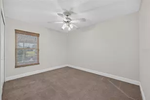 2925 Eagle Lake Dr, Orlando, FL 32837 - Photo 21