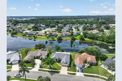 2925 Eagle Lake Drive, Orlando, FL 32837 - Photo 1