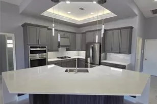 7531 Camden Harbour Dr, Bradenton, FL 34212 - Photo 33