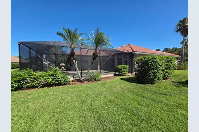 7531 Camden Harbour Drive, Bradenton, FL 34212 - Photo 9