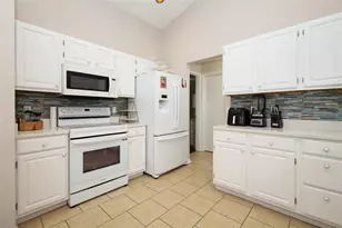 2446 Briarcreek Dr, Apopka, FL 32703 - Photo 13