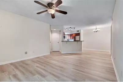 4504 Commander Drive #1817, Orlando, FL 32822 - Photo 7