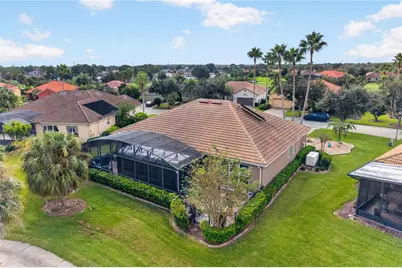 637 Volterra Boulevard, Poinciana, FL 34759 - Photo 39