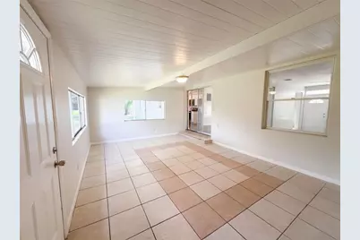411 W Seminole Avenue, Eustis, FL 32726 - Photo 9