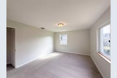 411 W Seminole Avenue, Eustis, FL 32726 - Photo 19