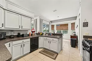 2457 N Brentwood Cir, Lecanto, FL 34461 - Photo 9