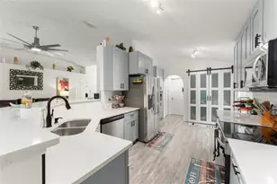 1827 Corner Meadow Cir, Orlando, FL 32820 - Photo 11