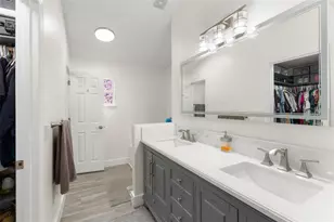 1827 Corner Meadow Cir, Orlando, FL 32820 - Photo 19