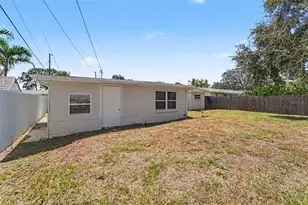 4631 Eastwood Ln, Holiday, FL 34690 - Photo 13