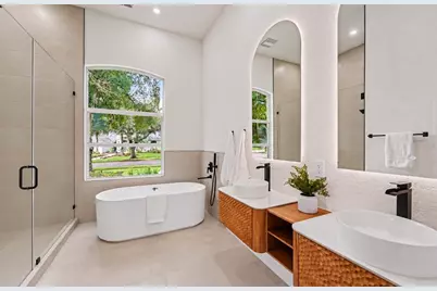 5021 Wesley Drive, Tampa, FL 33647 - Photo 9