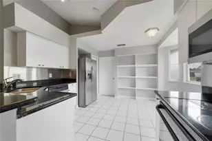 520 Hanging Moss Rd, Davenport, FL 33837 - Photo 5